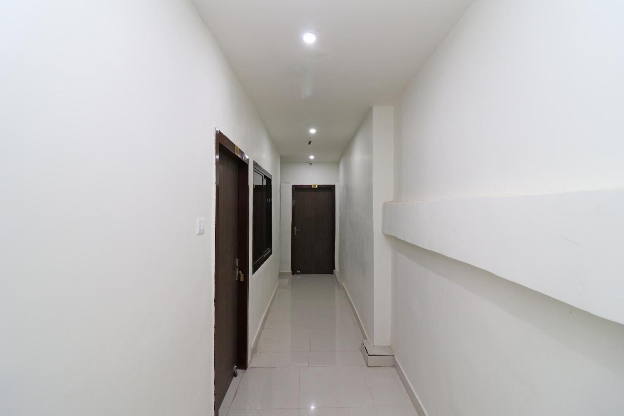 Oyo Paradise Inn Prayagraj Exterior foto