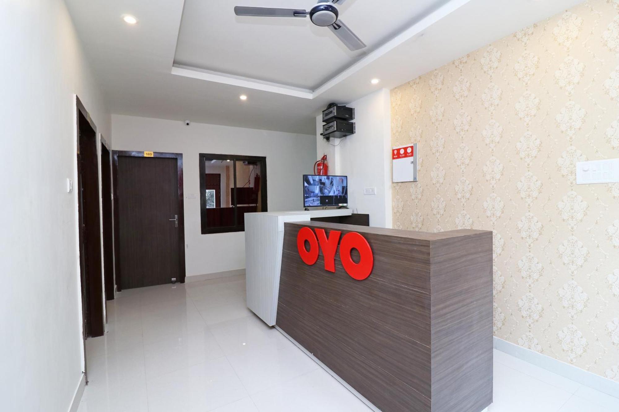 Oyo Paradise Inn Prayagraj Exterior foto